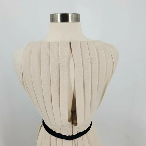 L’AGENCE Pleated Crepe Sleeveless Dress sz 2 - Picture 11 of 11